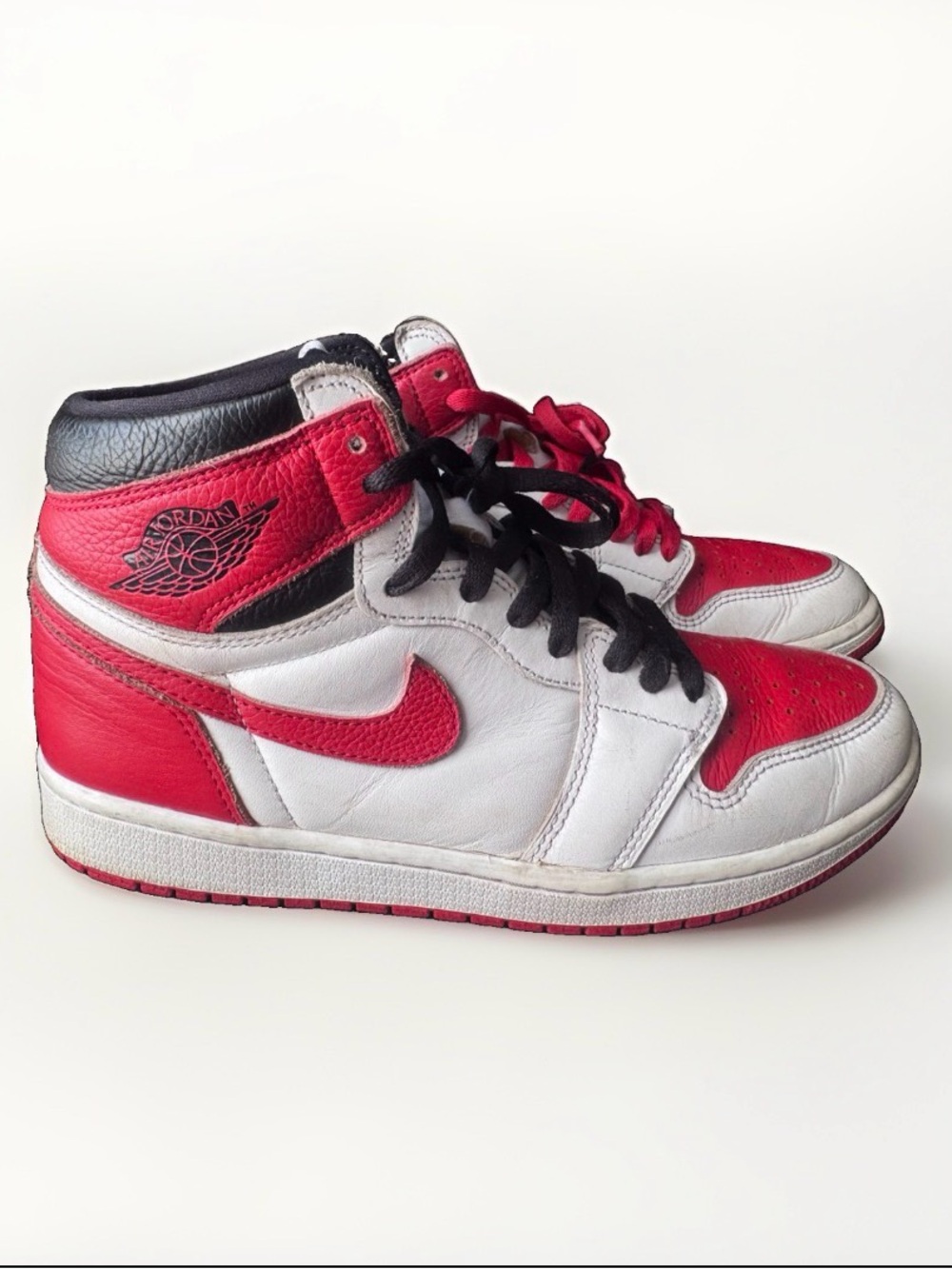 Jordan 1 Retro High OG “Heritage” White/Red 8.5